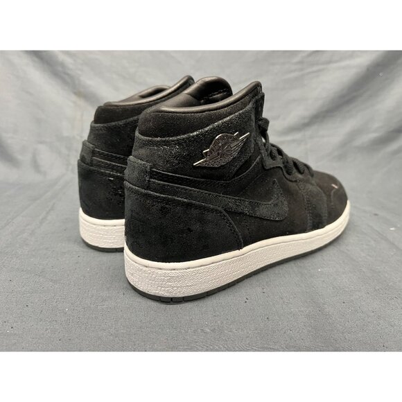 Nike Boys Jordan 1 Retro High (GS) 2016 Heiress Black Suede Size 4 NEW NO BOX! - Picture 8 of 11